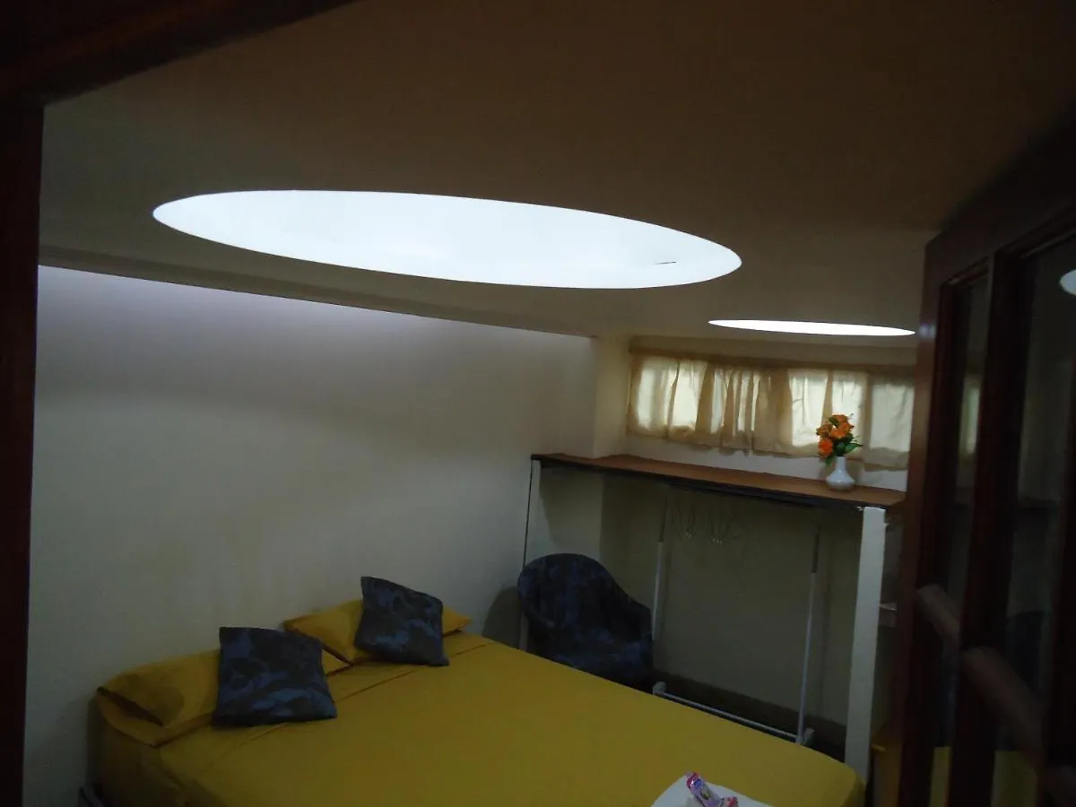 Habitación en casa particular SUITES Minimalistas Guayaquil Ecuador