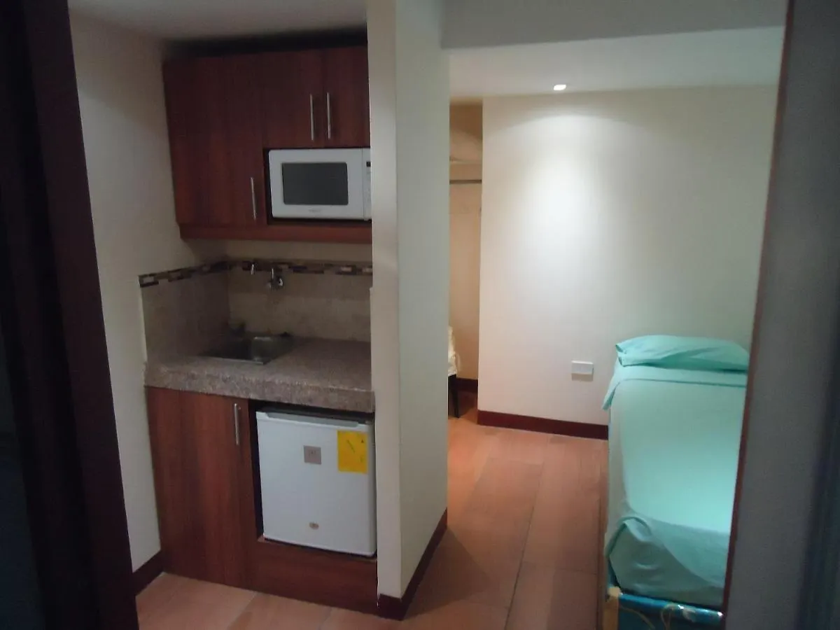 Habitación en casa particular SUITES Minimalistas Guayaquil