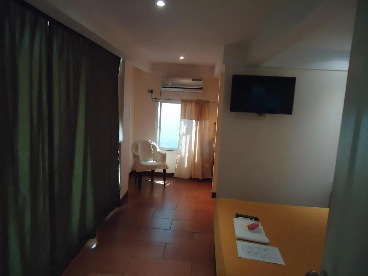 SUITES Minimalistas Guayaquil 0*,